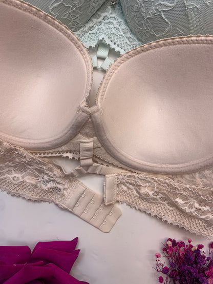 Bridal Lace Pattern Padded Pushup Wire Bra & Matching Underwear (001)